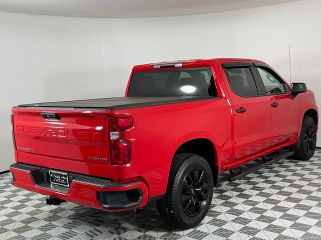 Used 2025 Red Hot Chevrolet Custom image 9