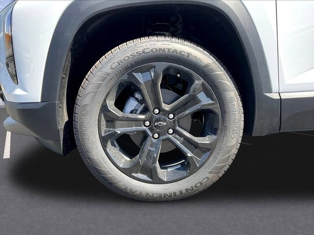 2027 Chevrolet Equinox LT - Photo 15