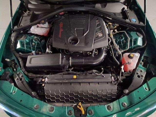 New 2026 Verde (Green) Fangio MetallicExterior Paint Alfa Romeo  image 29