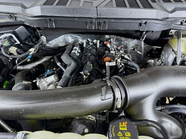 New 2026 Carbonized Gray Metallic Ford XLT image 29