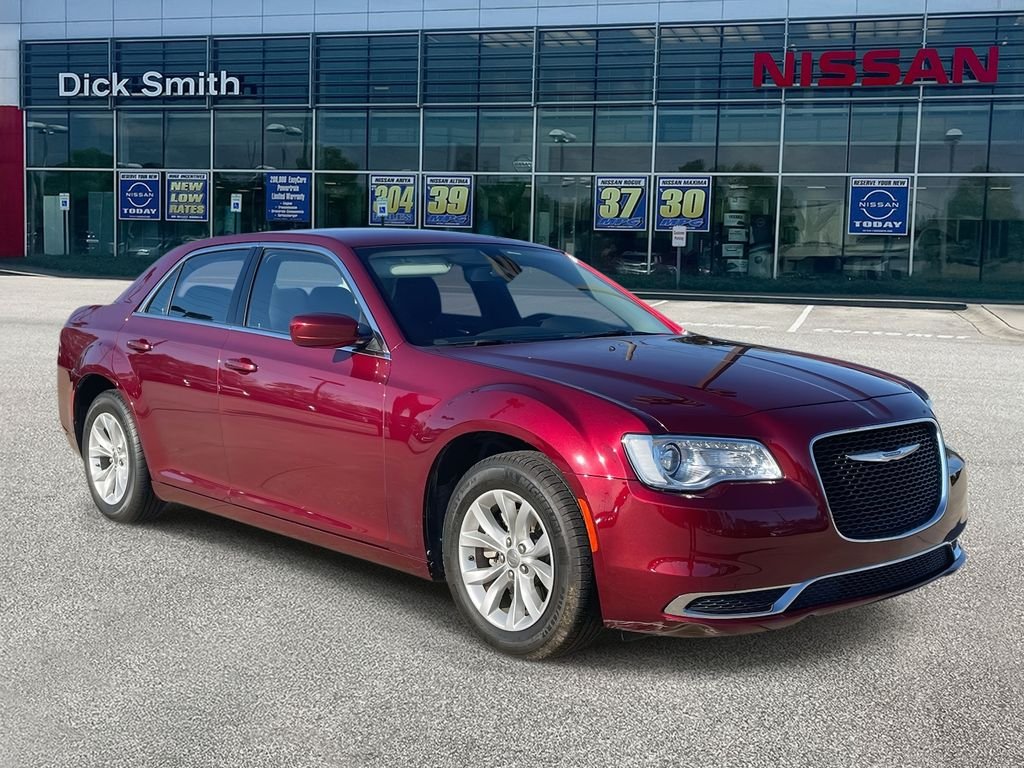 2023 Chrysler 300 Touring