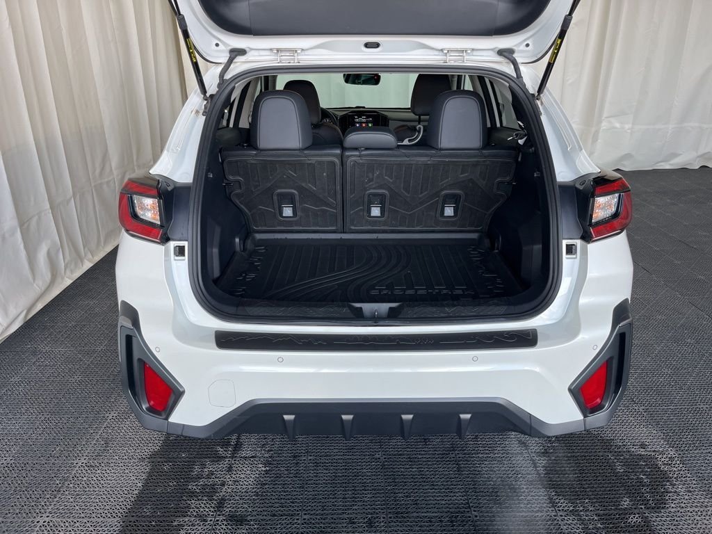 Used 2024 Crystal White Pearl Subaru Limited image 26