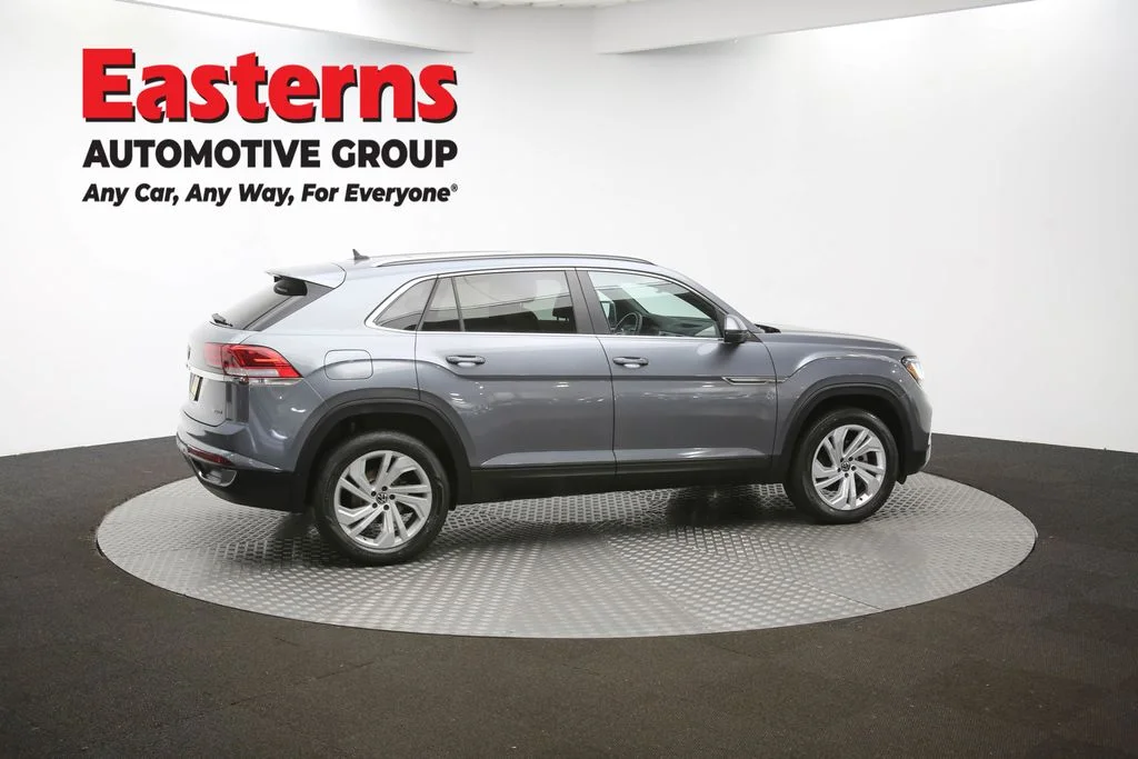 Used 2021 Gray Volkswagen 2.0T SEL image 44