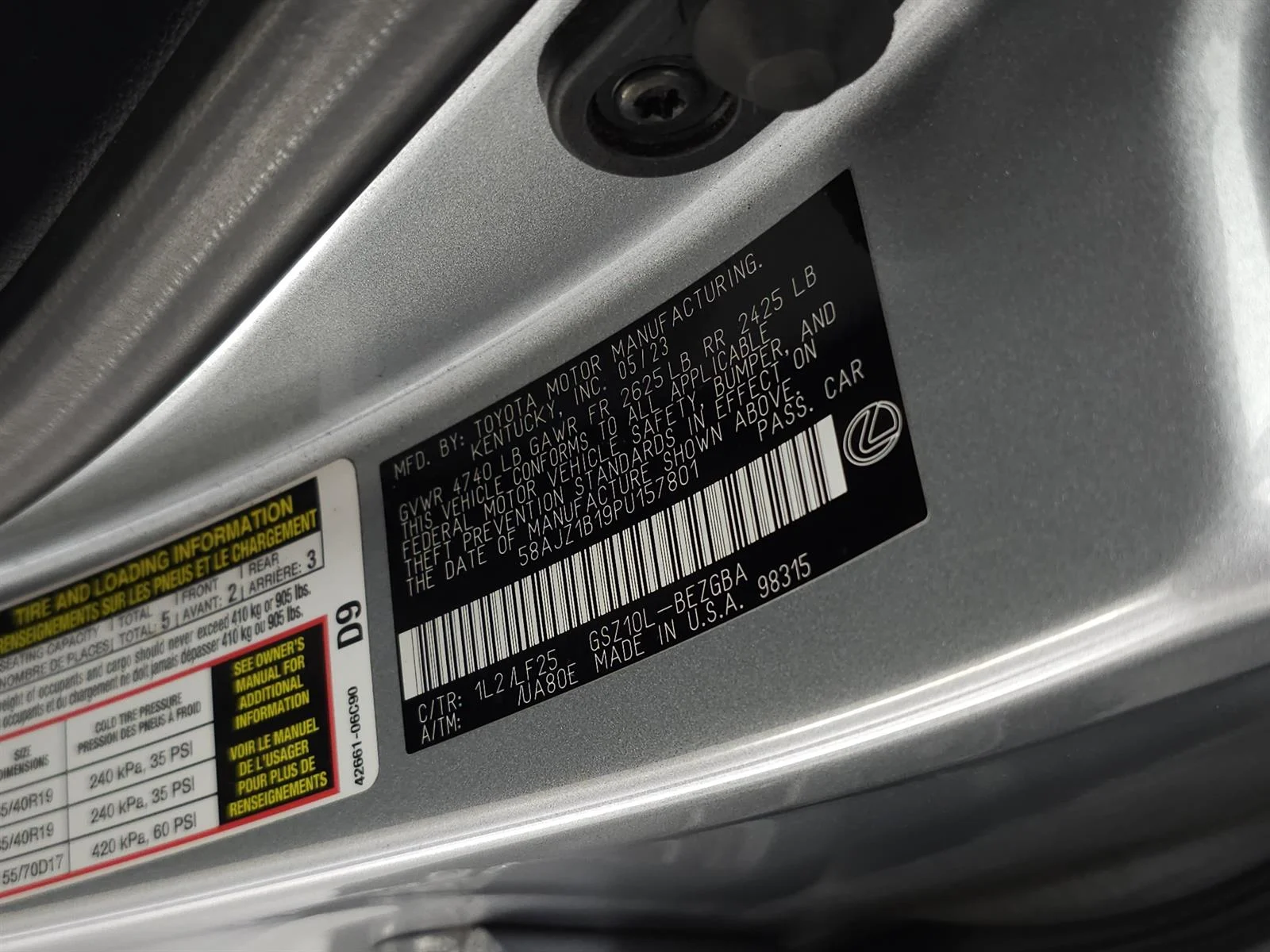 Certified Used 2023 Iridium 1l2 Lexus F SPORT Handling image 35