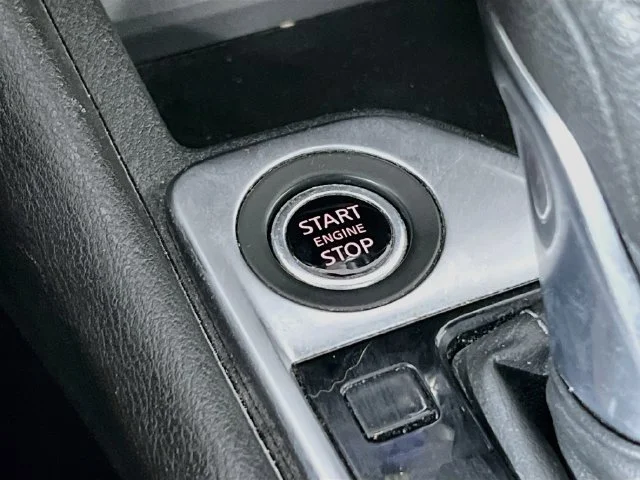 Used 2025 Gray Nissan SV image 16
