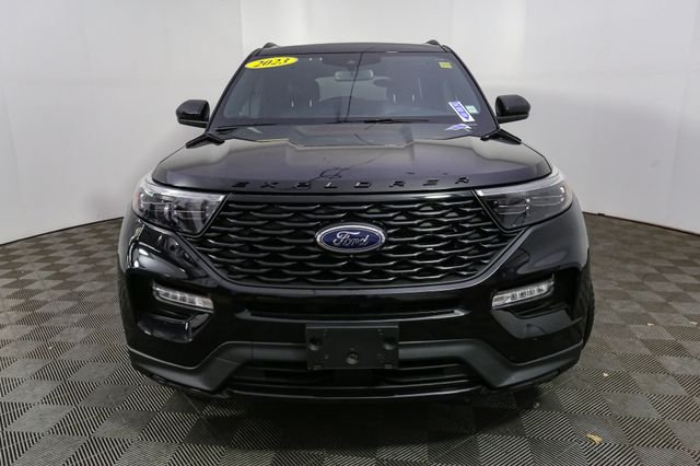 Used 2023 Black Ford ST-Line image 4