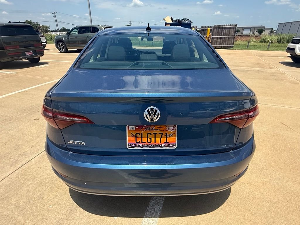 Used 2021 Blue Metallic Volkswagen 1.4T S image 7