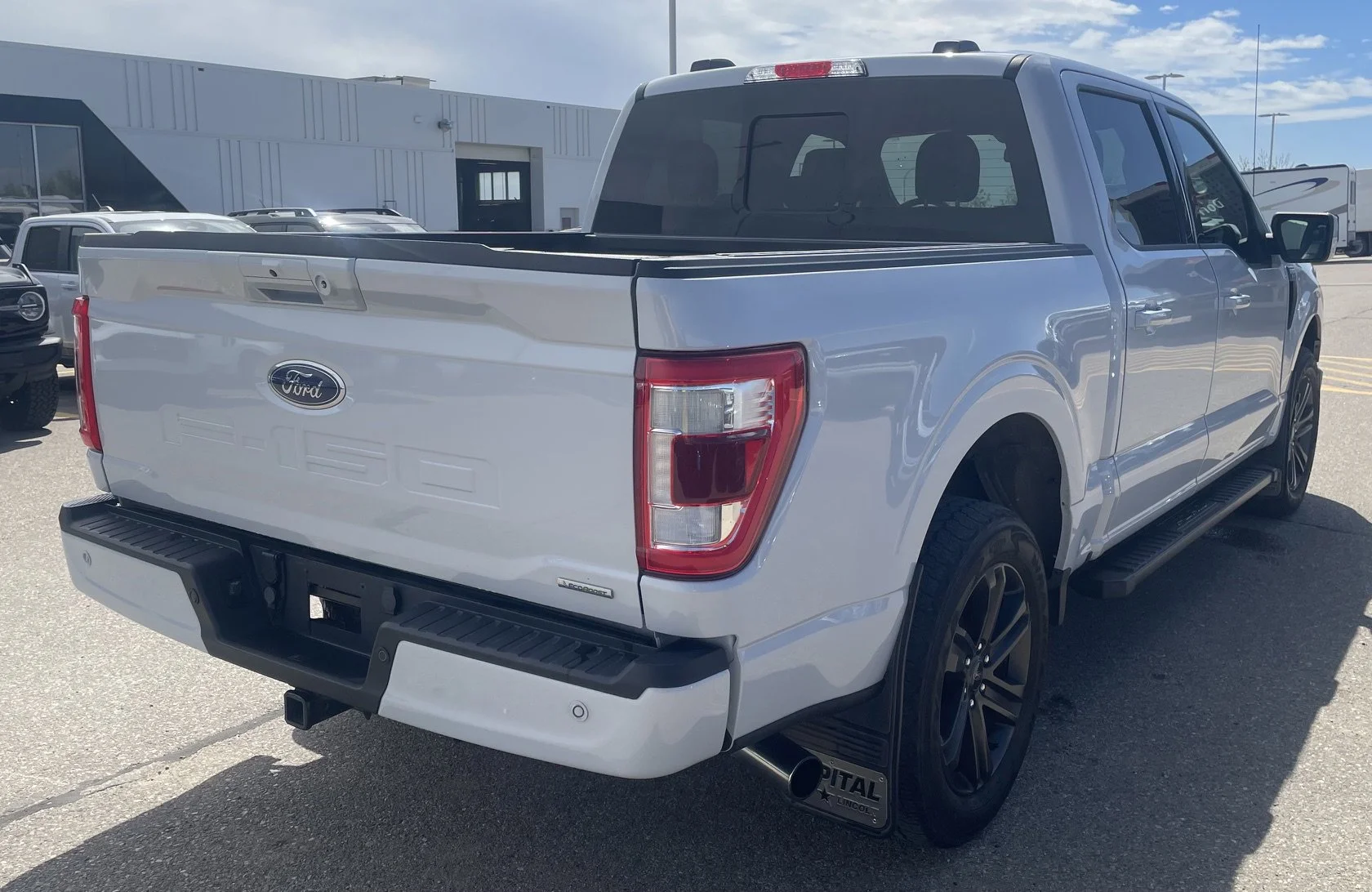 Used 2021 White Ford LARIAT SuperCrew   EcoBoost™ image 5