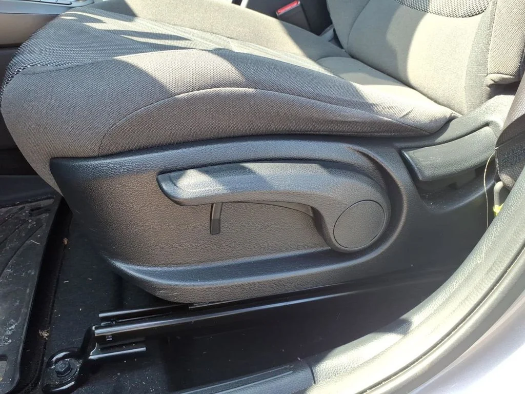 Used 2022 Gray Kia LX image 42