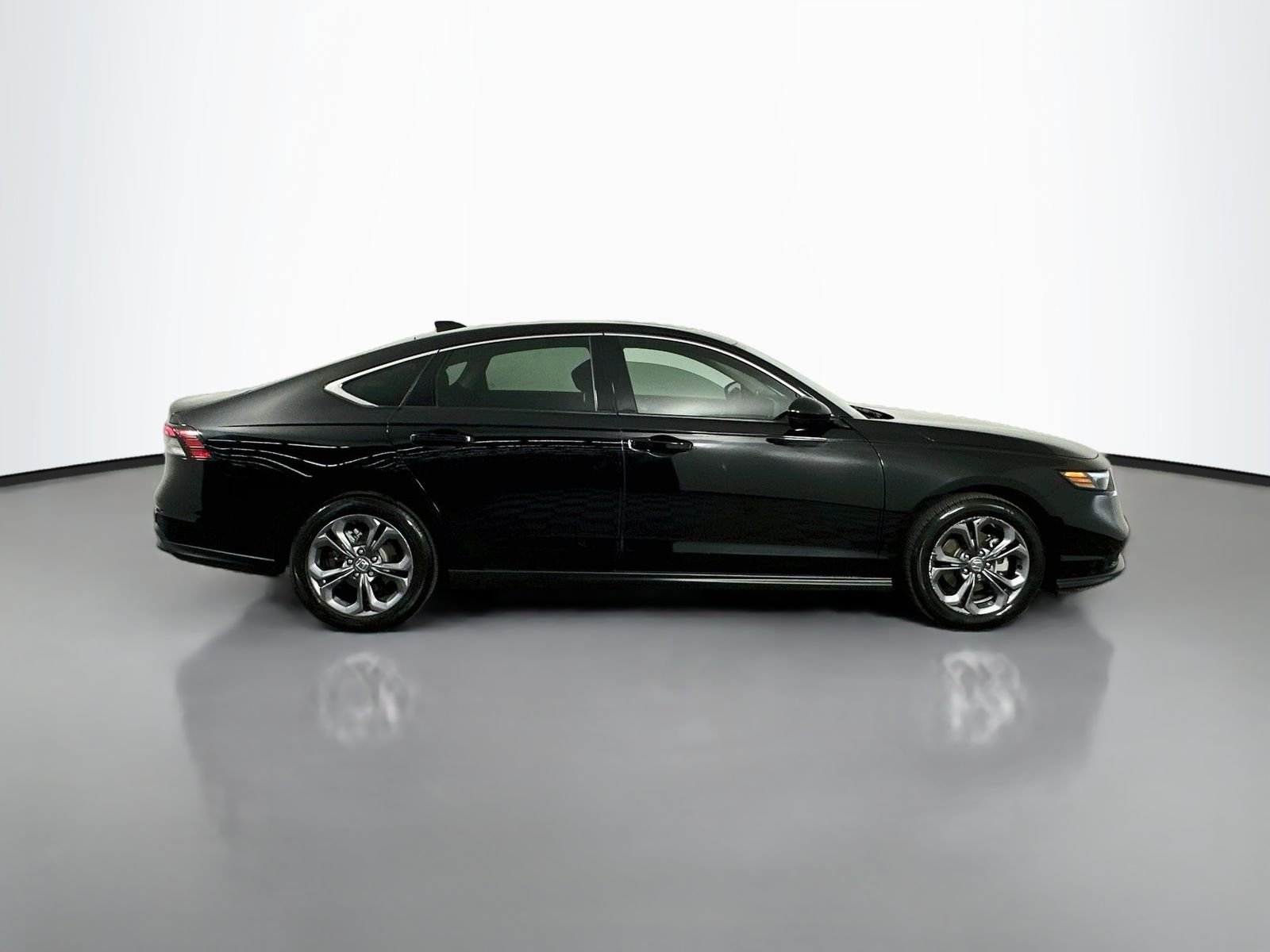 Used 2023 Crystal Black Pearl Honda EX image 8
