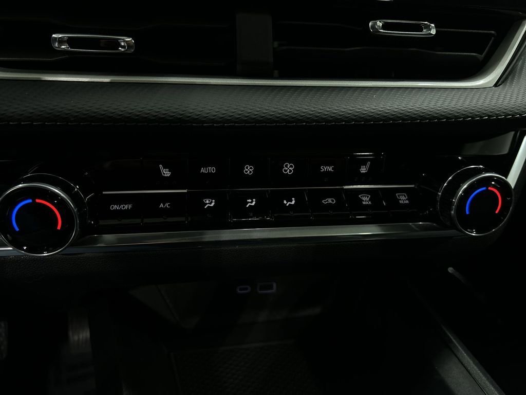 2026 Chevrolet Equinox LT - Photo 17