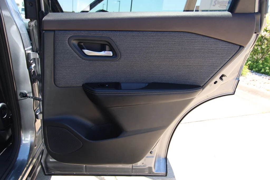 Used 2023 Gray Nissan SV image 35