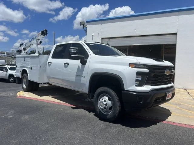 New 2025 Summit White Chevrolet Work Truck image 10