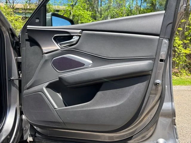 Certified Used 2025 Liquid Carbon Metallic Acura Base image 29