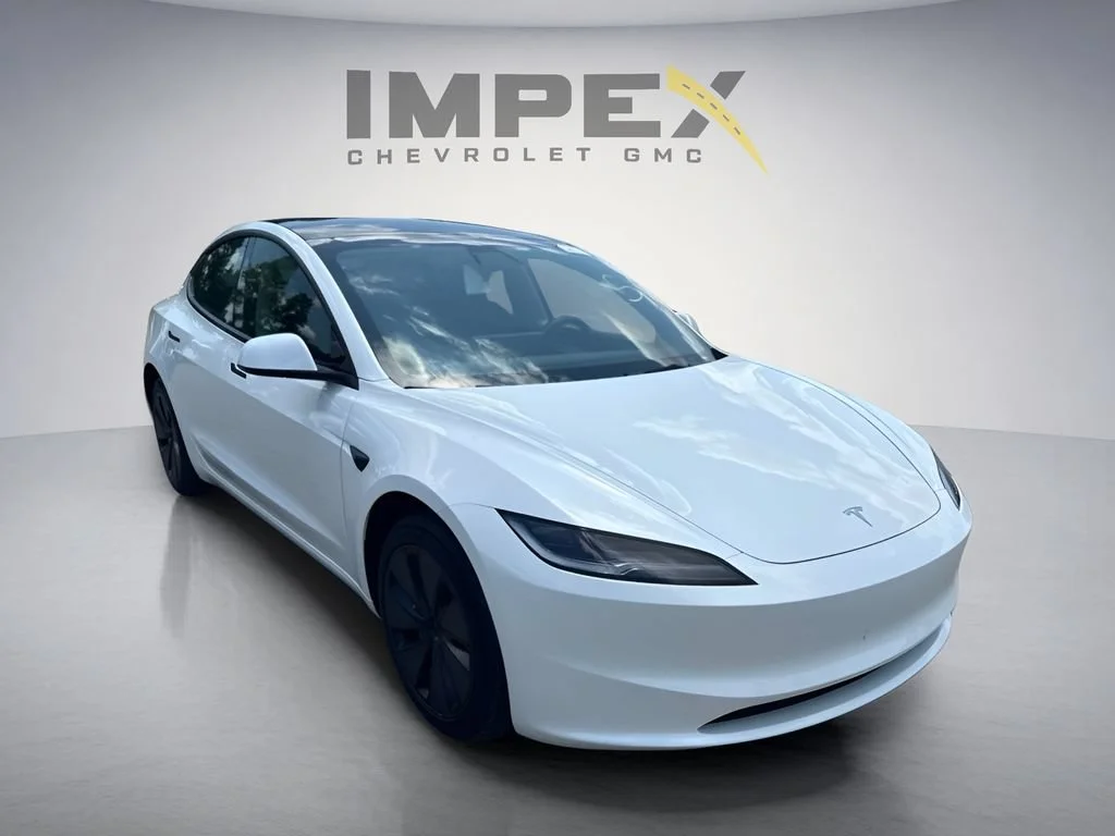 Used 2025 White Tesla Long Range image 5