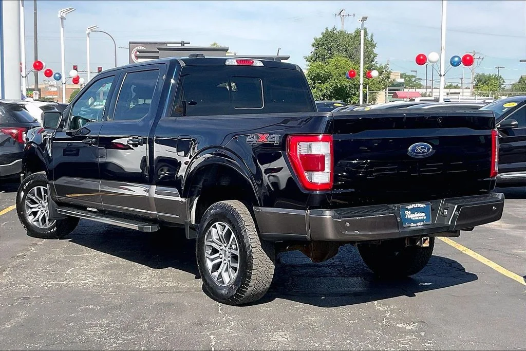 Used 2022 Blue Ford Lariat image 10