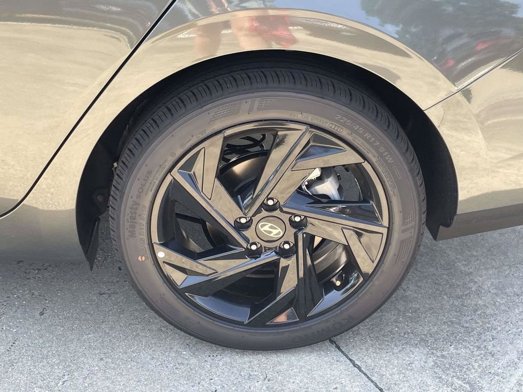 New 2026 Gray Hyundai SEL Sport image 9