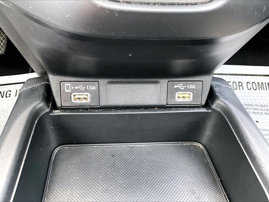 Used 2020 Black Honda EX-L image 27