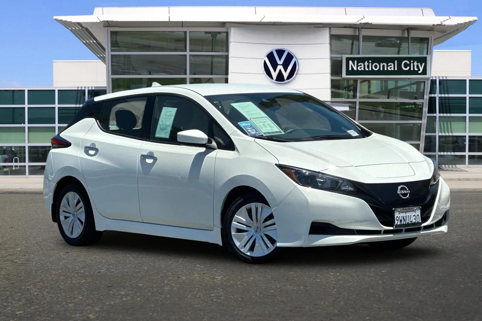 Used 2024 Nissan LEAF S with VIN 1N4AZ1BV5RC551213 for sale in National City, CA