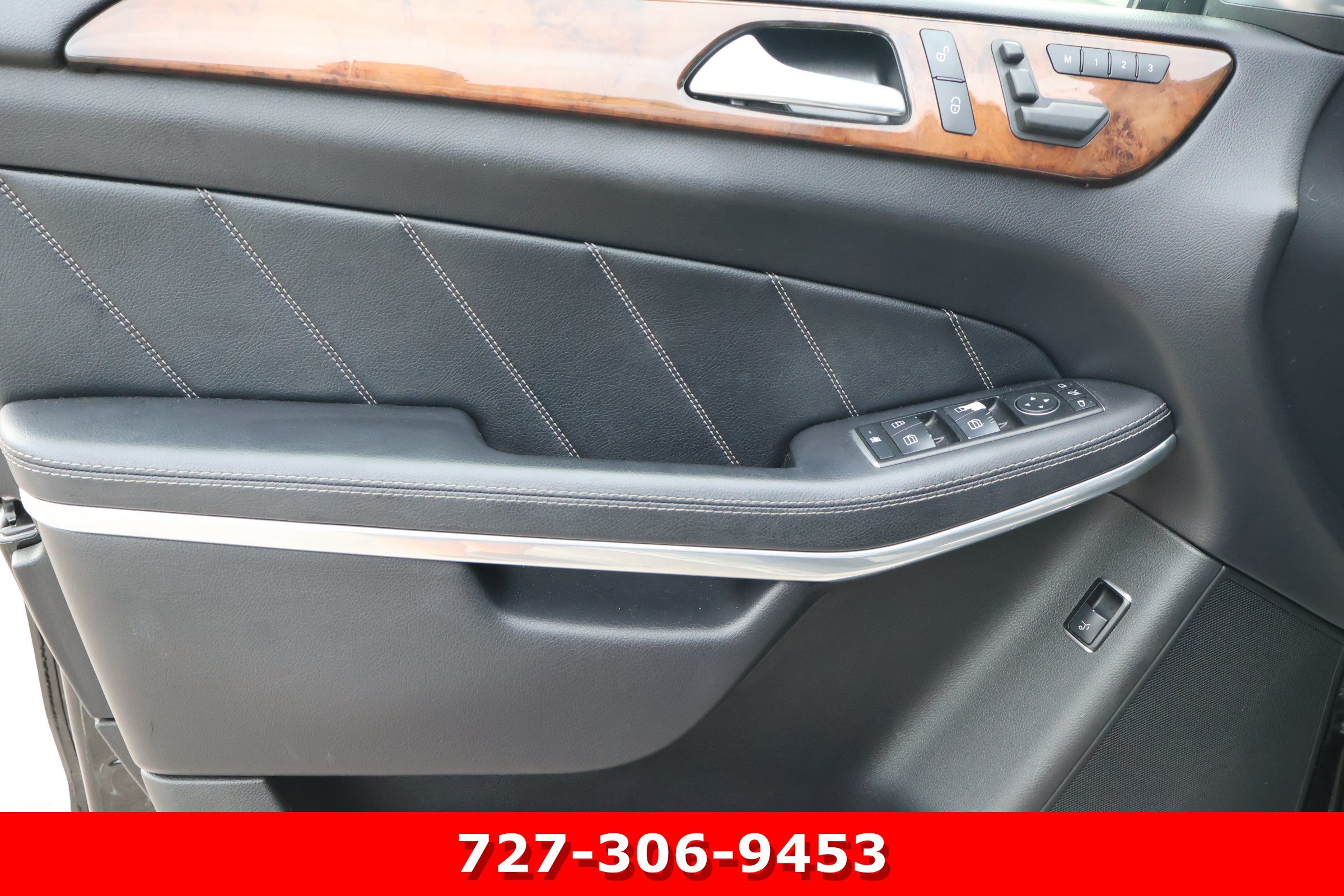 Used 2015 Black Mercedes-Benz GL 550 image 13