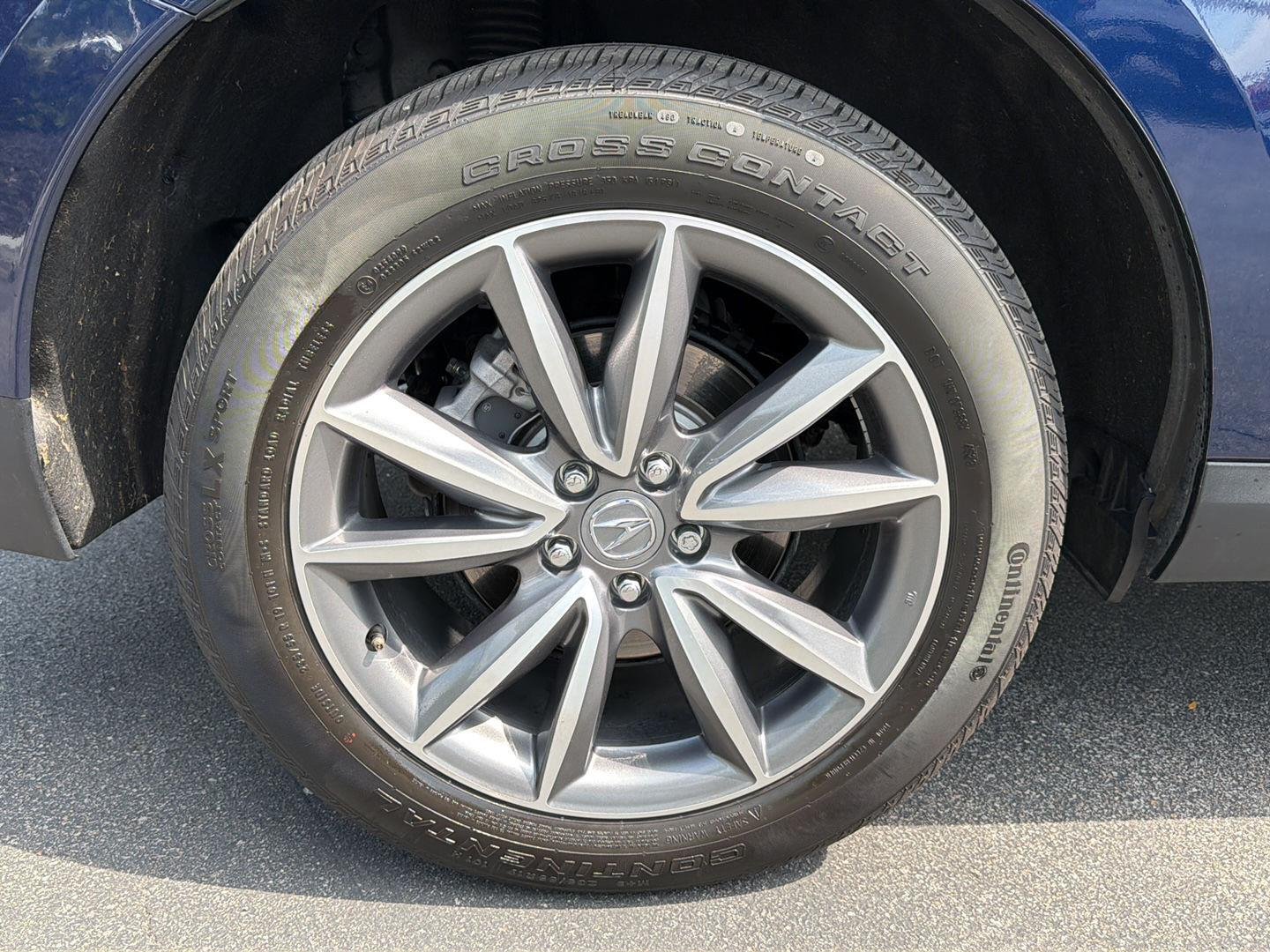 Used 2024 Fathom Blue Pearl Acura SH-AWD w/Tech image 9