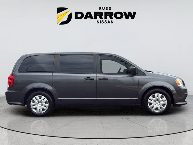 Used 2019 Gray Dodge SE image 6