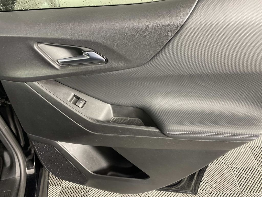 Used 2025 Black Chevrolet LT image 25