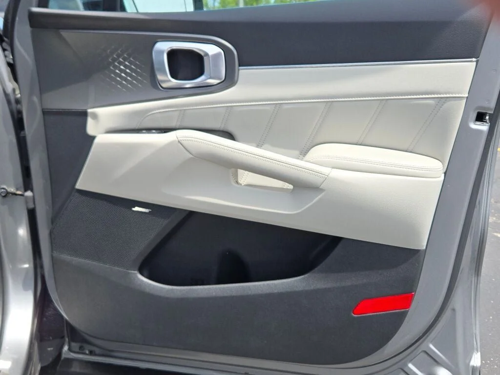 Used 2023 Gray Kia SX Prestige image 7