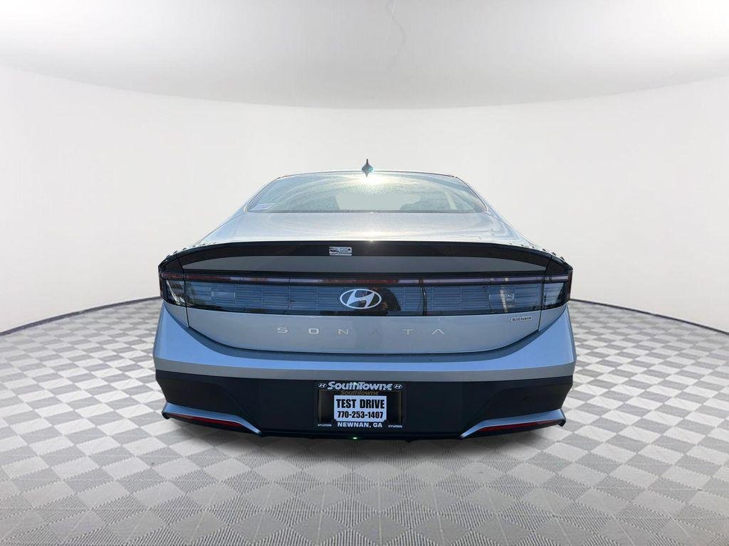 New 2026 Silver Hyundai Blue image 6