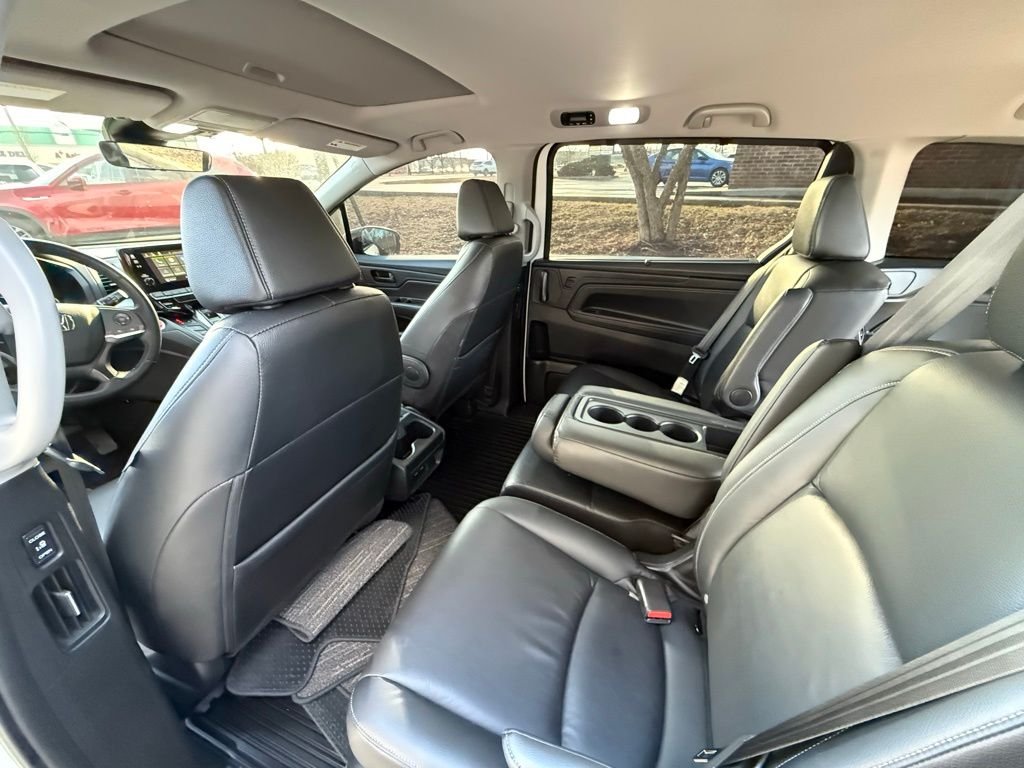 2024 Honda Odyssey EX-L - Photo 24