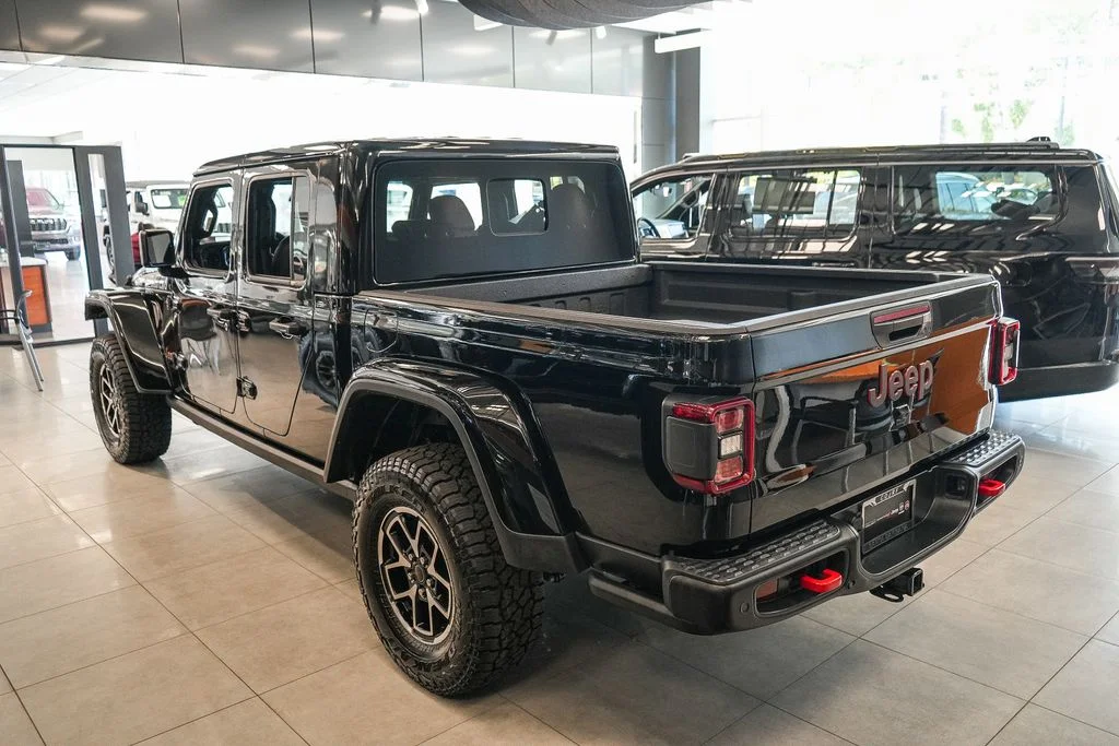 New 2026 Black Clearcoat Jeep Rubicon X image 4