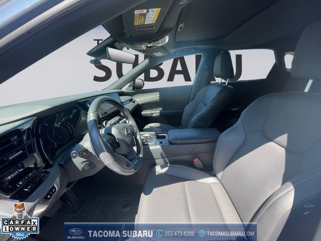 Used 2024 White Lexus 350 Premium image 10