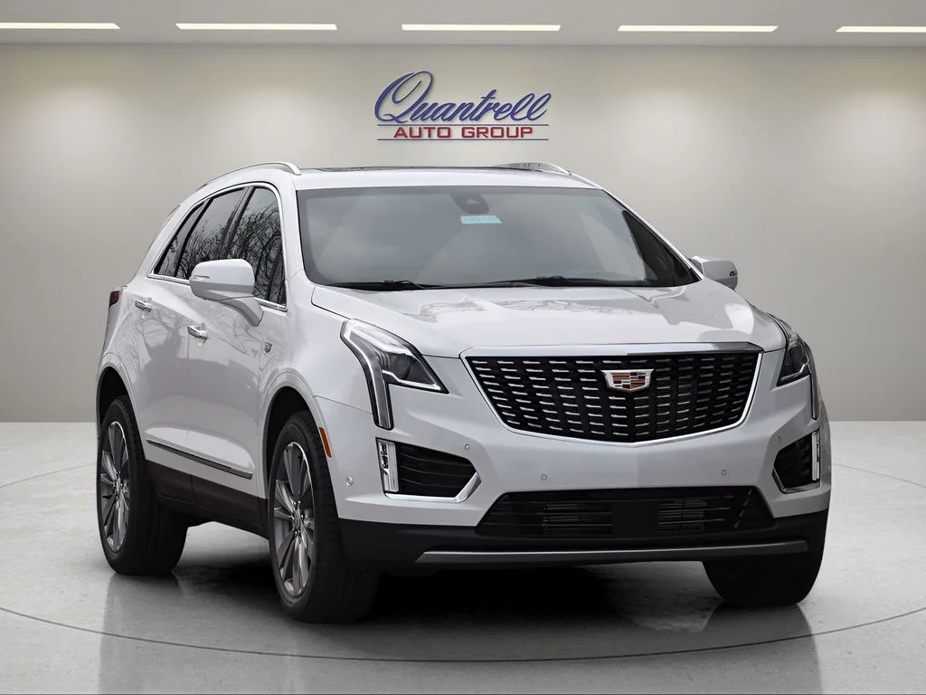 Used 2026 CRYSTAL WHITE TRICOAT Cadillac FWD Premium Luxury image 2
