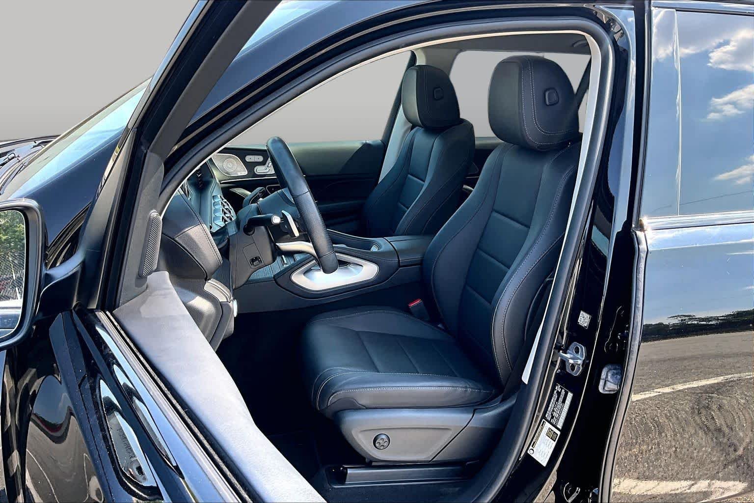 Used 2023 Black Mercedes-Benz GLS 450 image 8
