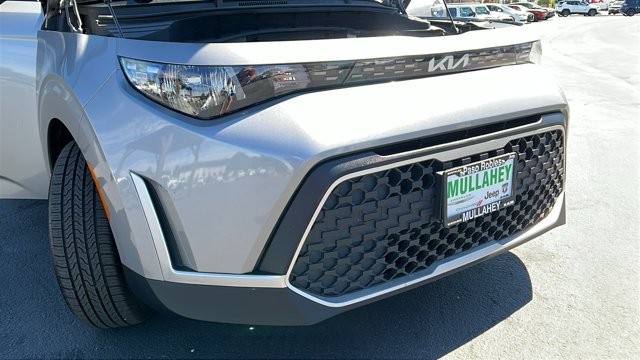 Used 2024 Steel Gray Kia LX image 11