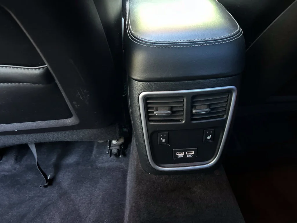 Used 2017 Yellow Dodge R/T image 32