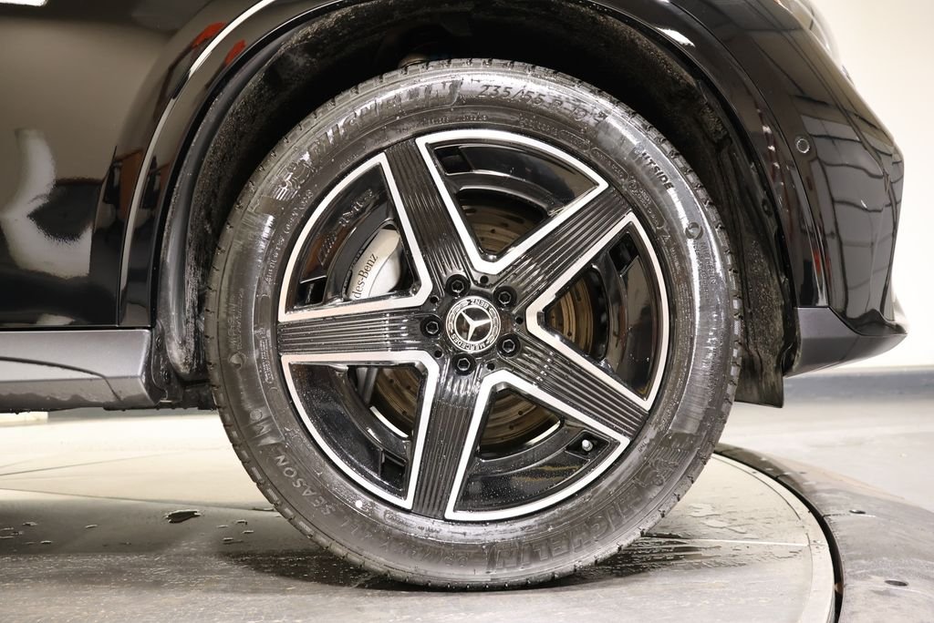 Used 2026 Black Mercedes-Benz GLC 300 image 14