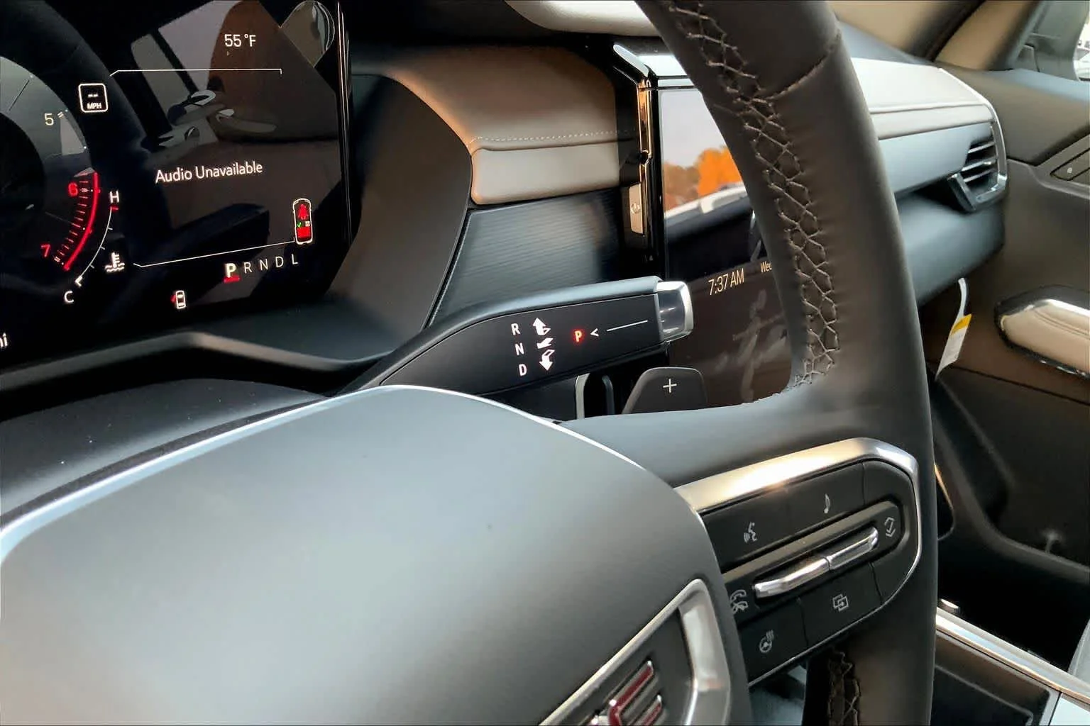 New 2026 GAZ/SUMMIT WHIT GMC FWD Elevation image 6