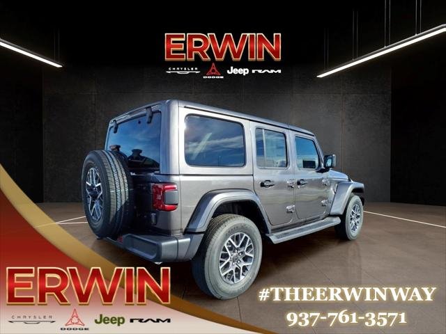 New 2026 Granite Crystal Metallic Clear-Coat Exterior Paint Jeep Sahara image 5