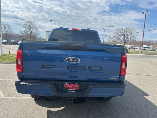 Used 2022 Blue Ford XLT image 6