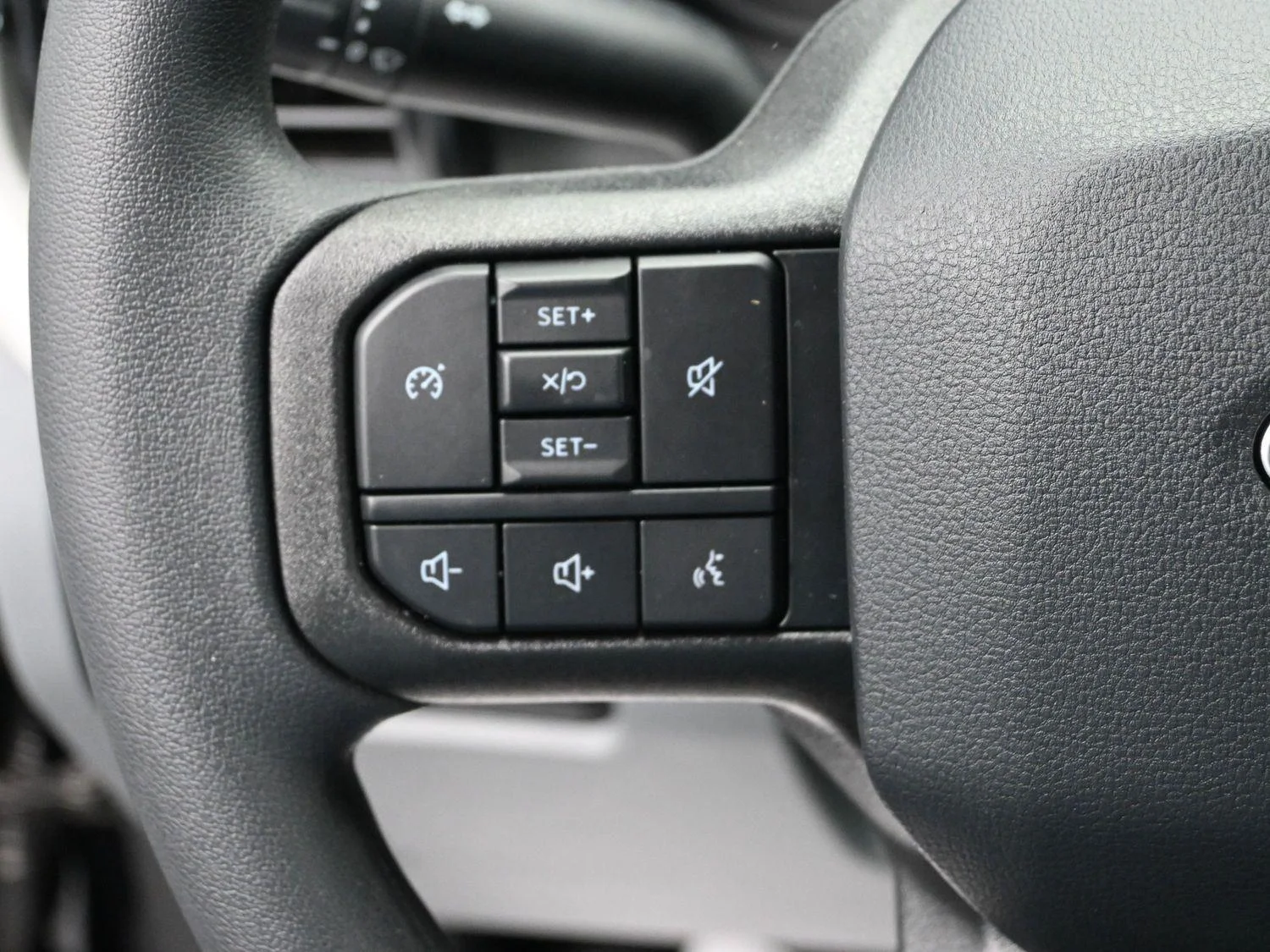 2025 Ford F-250 Super Duty XL - Photo 20