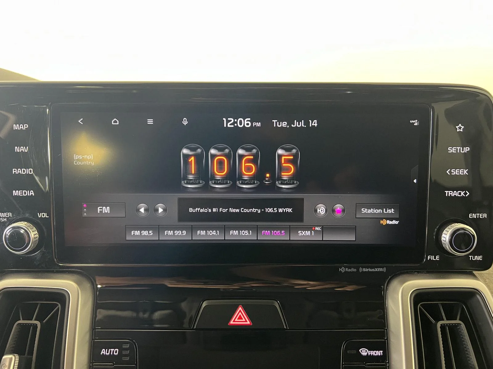 Used 2022 Ebony Black Kia X-Line S image 19