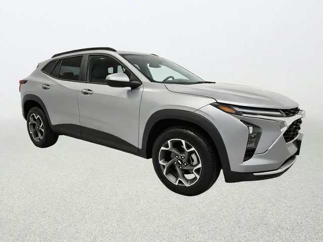 Used 2024 Gray Chevrolet LT image 24