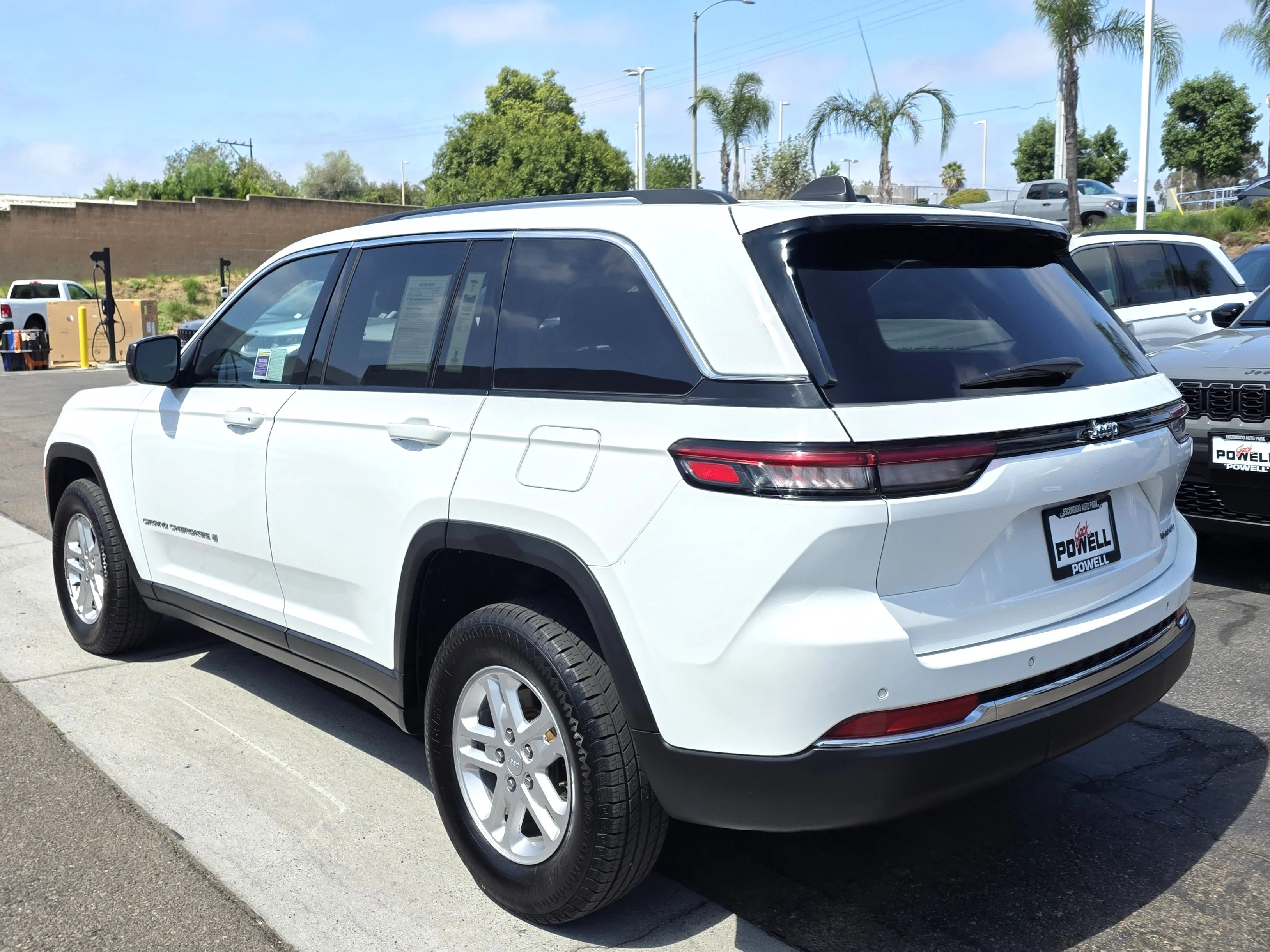 Certified Used 2024 Bright White Clearcoat Jeep Laredo image 3