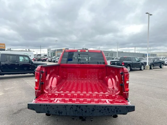 New 2026 Molten Red Pearl-Coat Exterior Paint RAM Big Horn/Lone Star image 24