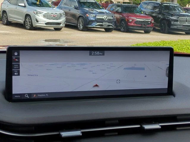 2025 GENESIS GV70 Standard - Photo 19