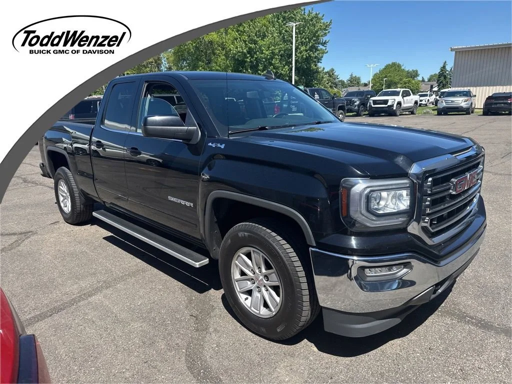 2016 GMC Sierra 4WD Double Cab Standard Box SLE's photo