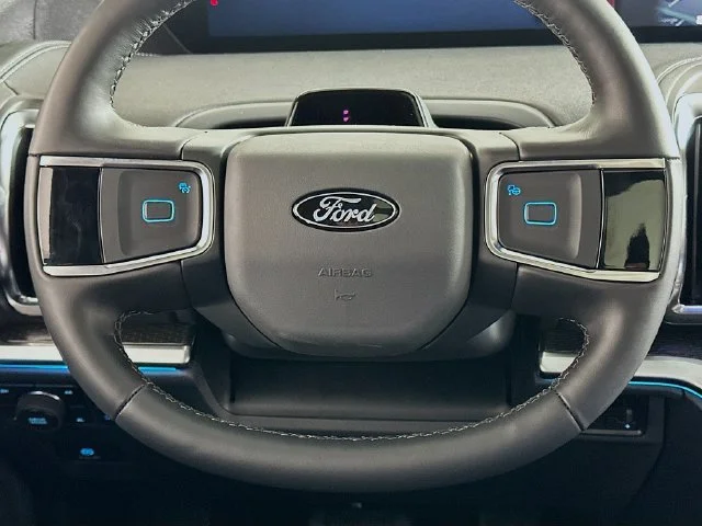 New 2026 Ford Expedition Platinum