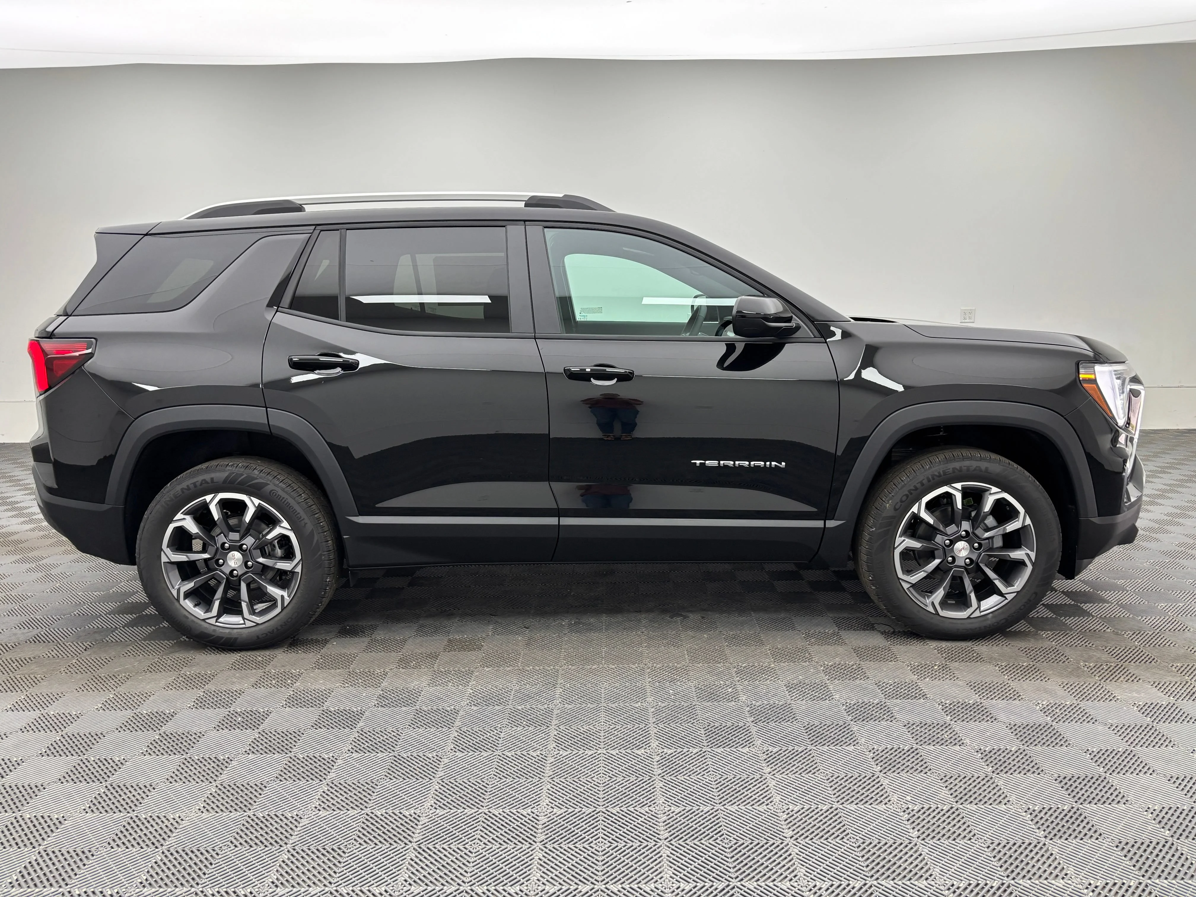 2027 GMC Terrain Elevation - Photo 7