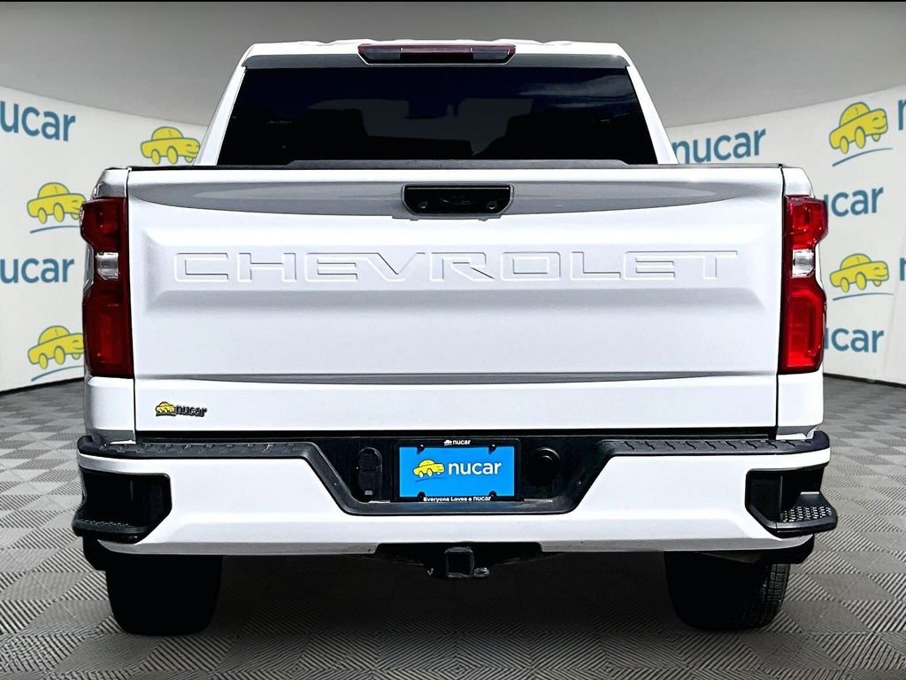 Used 2022 White Chevrolet RST image 5